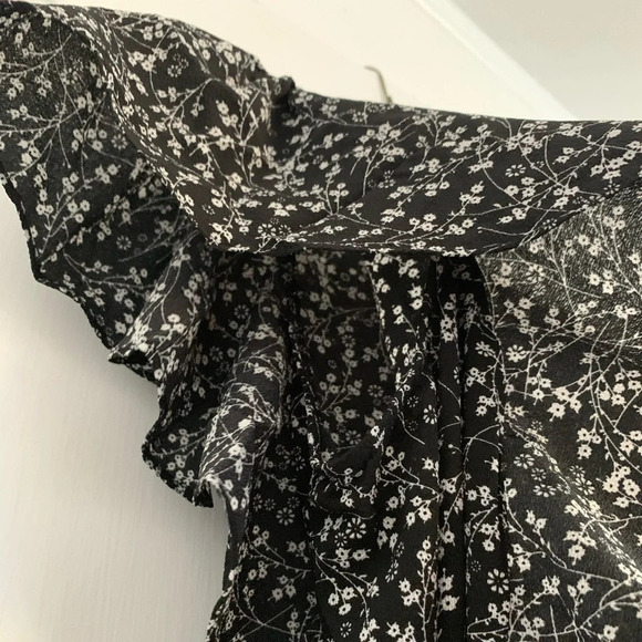 Nwt  Max Studio Printed Flutter Sleeve Tie Waist - Picture 11 of 16